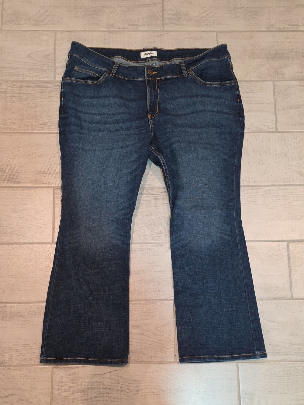 Wrangler Retro Mid Rise Boot Women's Size 24Wx30 Stretch